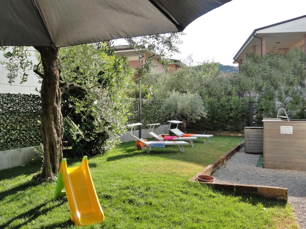 Villa Donne Del Lago Vittoria Salò Exteriör bild